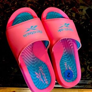 Nike kids youth sandals